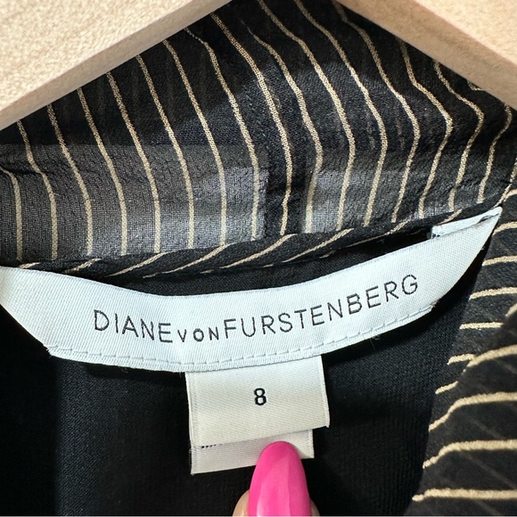 Diane‎ von Furstenberg Silk Shirtdress 8 - Picture 14 of 15